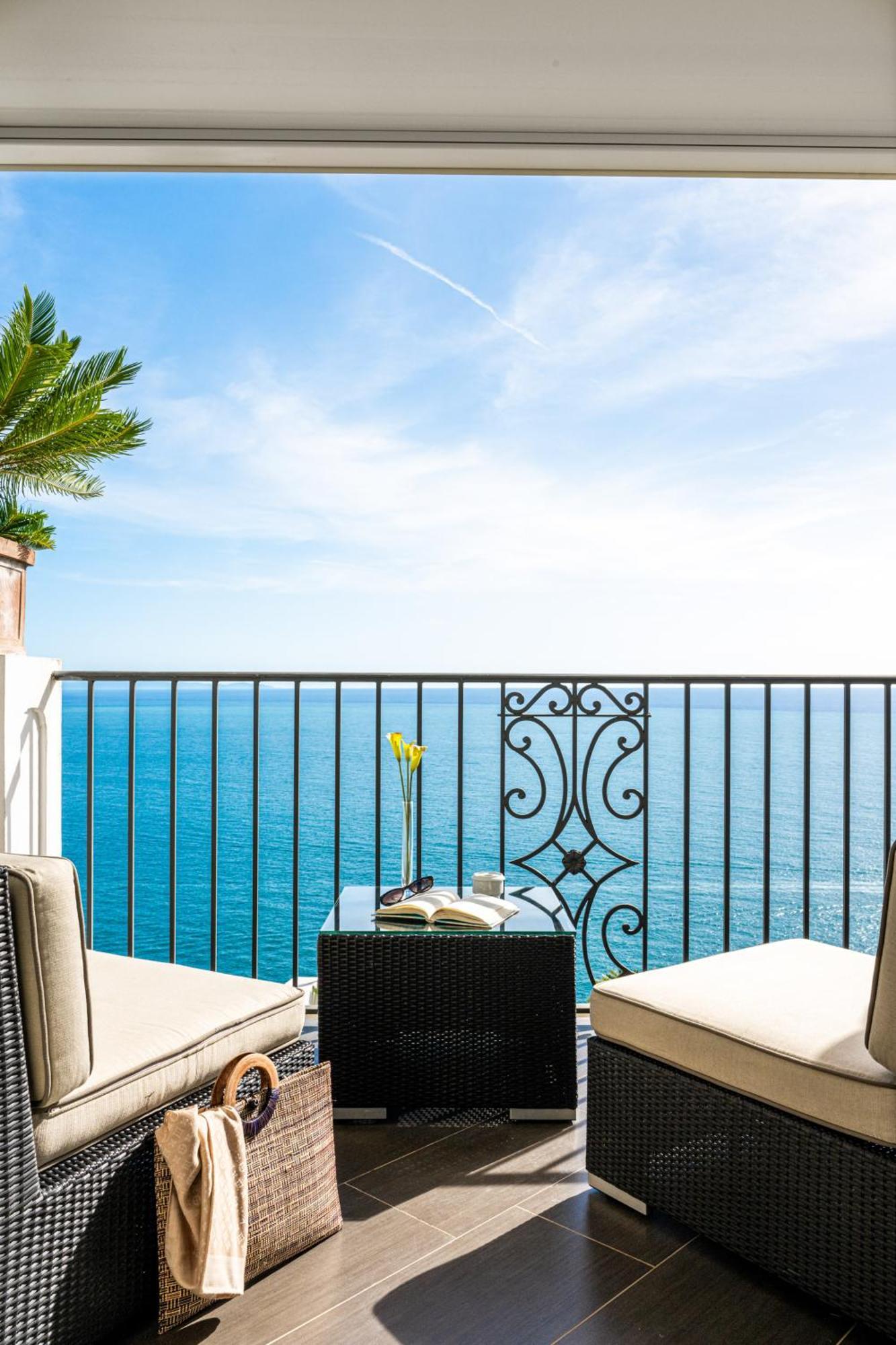 Superior Double Room Sea View